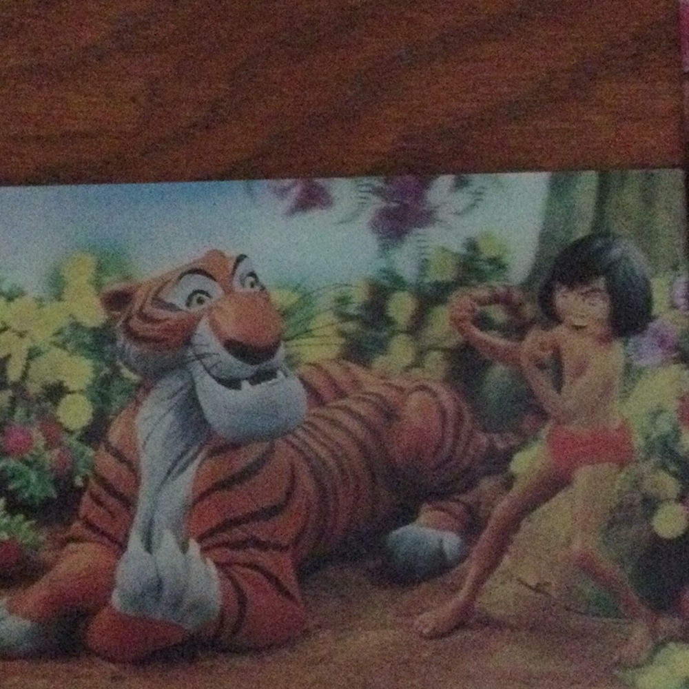 Disney - Picture 2 of 8